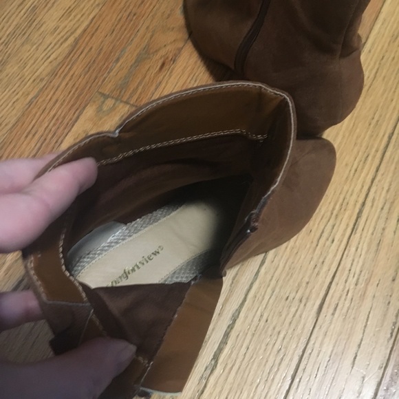 Like new 9M booties - Picture 9 of 11